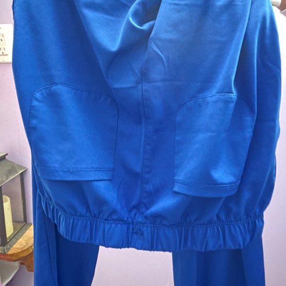 Royal Blue Scrub Set - Picture 14 of 16
